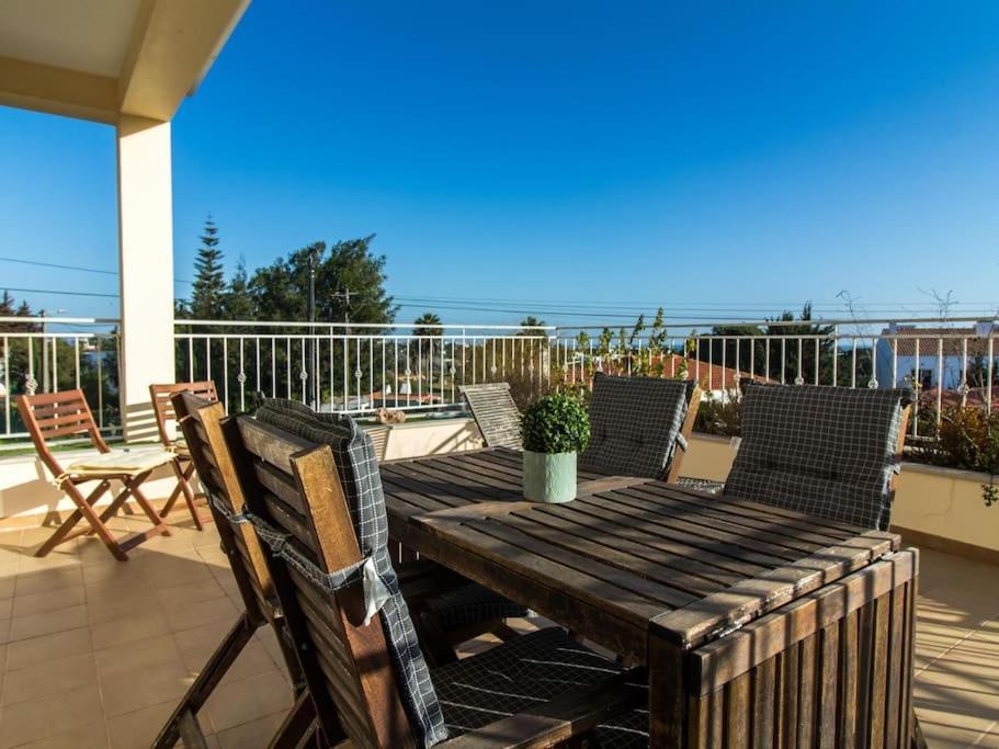 Вилла Balaia Mar House - Sea View & Playground & Garage & Bbq & Албуфейра Экстерьер фото