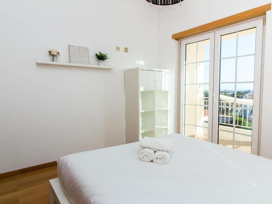 Вилла Balaia Mar House - Sea View & Playground & Garage & Bbq & Албуфейра Экстерьер фото